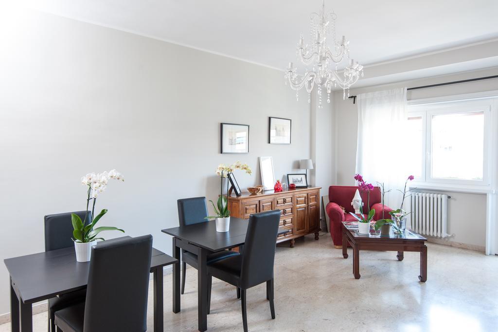 Appartement La Lanterna Di San Pietro à Rome Extérieur photo